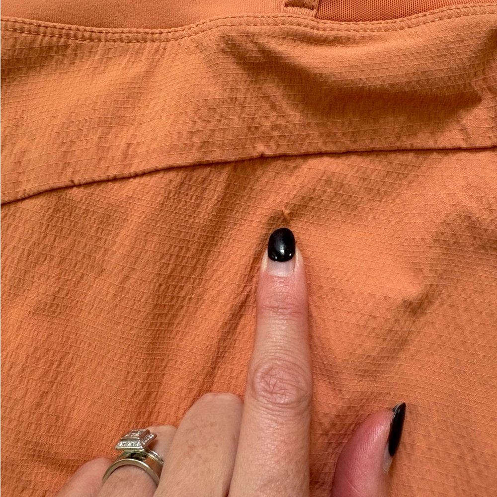 Athleta Women's Trekkie High-Waisted Coral Shorts - Picture 7 of 7
